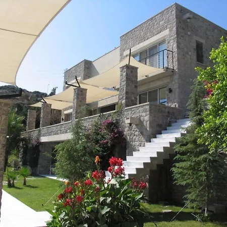 Bodrum Stunning Sea Views וילה
