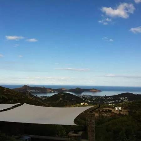 וילה Bodrum Stunning Sea Views